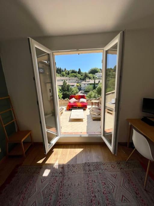 Charmante Maison De Village Au Pied Du Luberon Cabrieres-d'Aigues Bagian luar foto